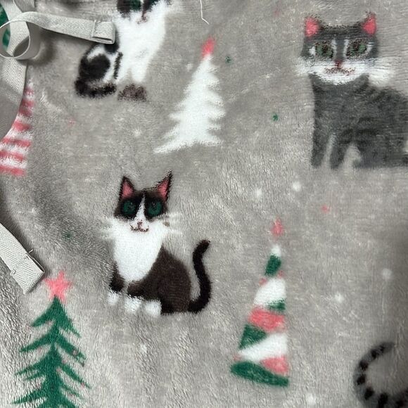 CAT CREATIONS BY LILI CHEN . pajamas women size M - Picture 3 of 6